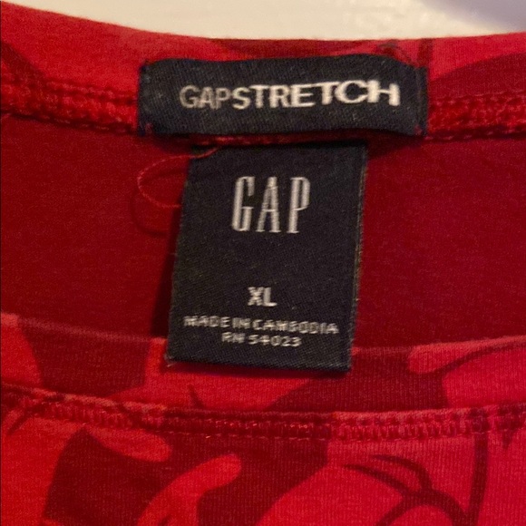 Gap Cotton Red Flower Pattern Sleeveless Tank Top - Picture 2 of 13